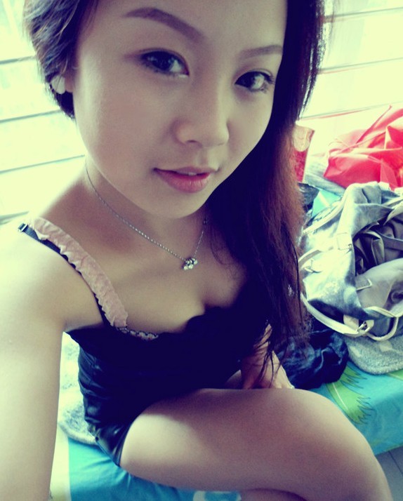 美女擎